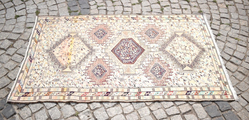 Vintage Caucasian Rug 47'' x 78'' Fine Quality Animal Design Silk Soumak Rug gallery