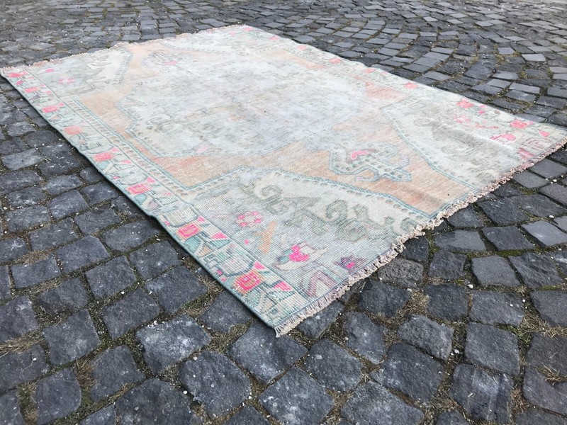 Turkish Antique rug Bohemian Area rug Oushak rug Vintage Rug Handmade Wool rug gallery
