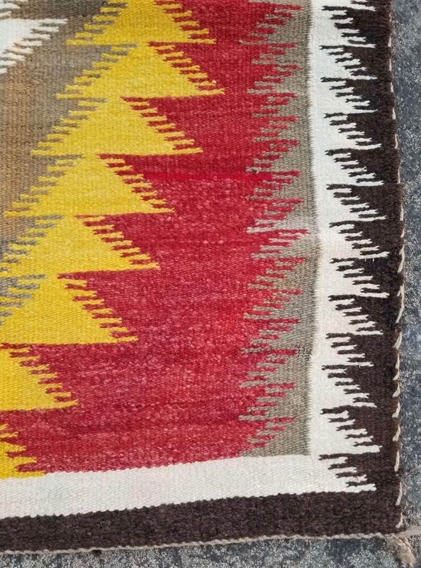 ATTRACTIVE NATIVE antiqu3. Vintage INDIAN NAVAJO RUG gallery