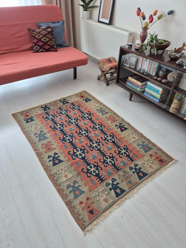 Vintage Kilim Rug, Accent Rug, Wool, Hand Woven Rug, Anatolian, 44.5''x63.4'' gallery