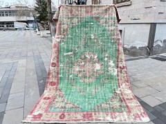 6.3×9.3 Ft Vintage Turkish Rug Green Pink Distressed Oushak 6×9