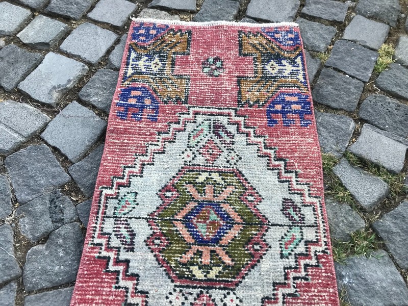 Turkish Vintage Small Rug Handmade Wool Bohemian Bath Mat Rug 1,2 x 3,0 ft gallery