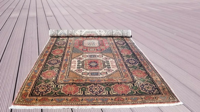 Beautiful Vintage 1950-1960sNatural Dye Wool Pile Rug from Cappadocia 3’x 6’2” gallery