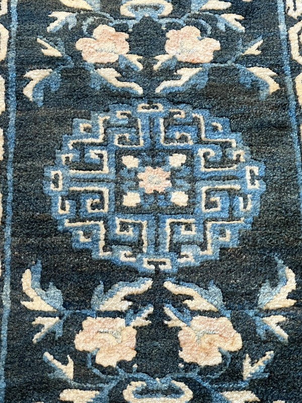 Late 19 Century Antique Vintage Tibetan Rug In Very Good Condition gallery