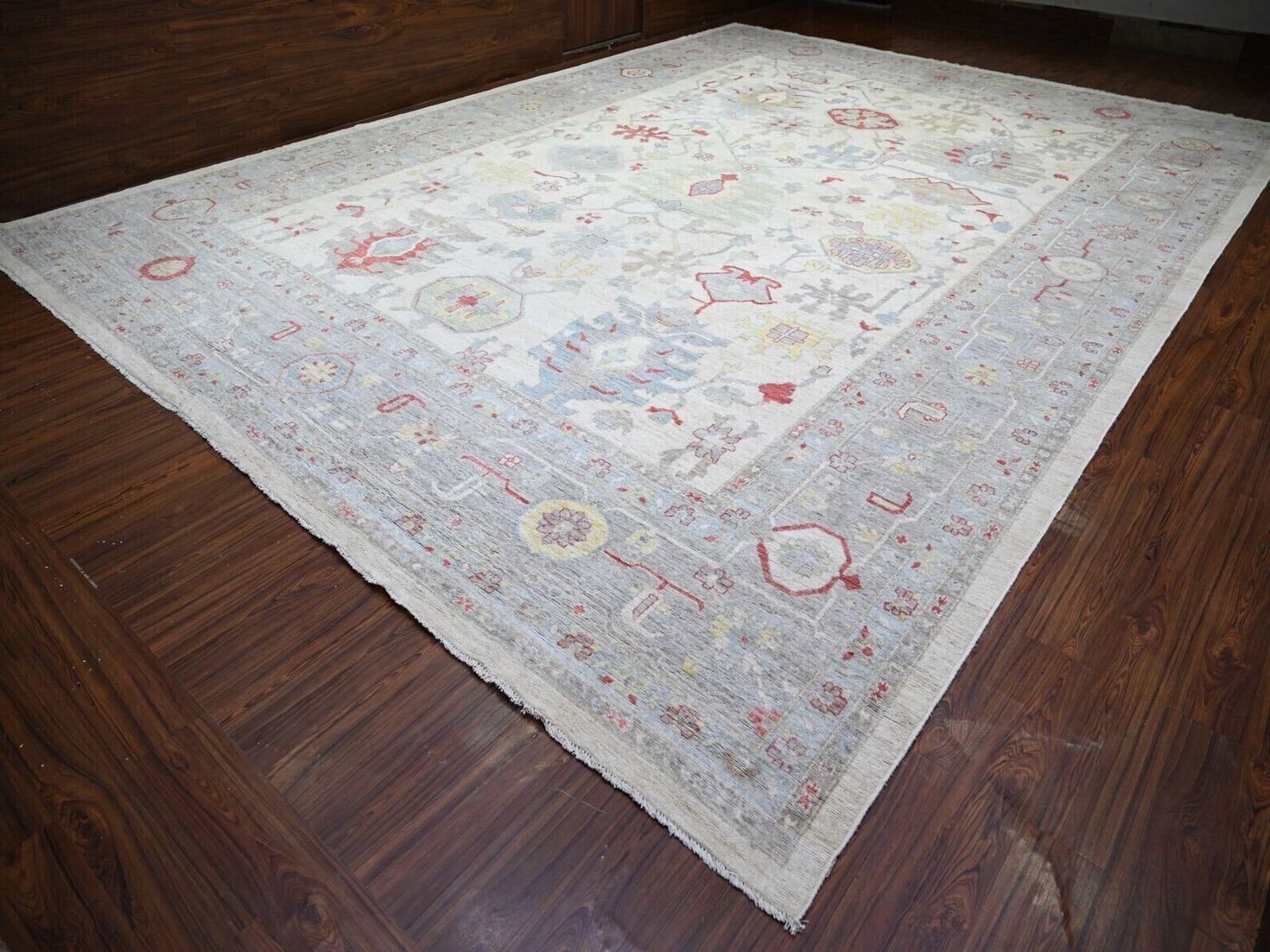 13'10"x19' Ivory, Natural Dyes Oushak with Soft Colors, Pure Wool Hand Knotted gallery