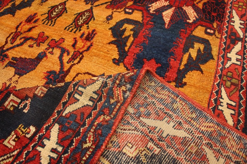 Antique PersianHeriz Bachtiar | 10'4 x 17'7" Hand-Knotted Wool Area Rug | Rare gallery