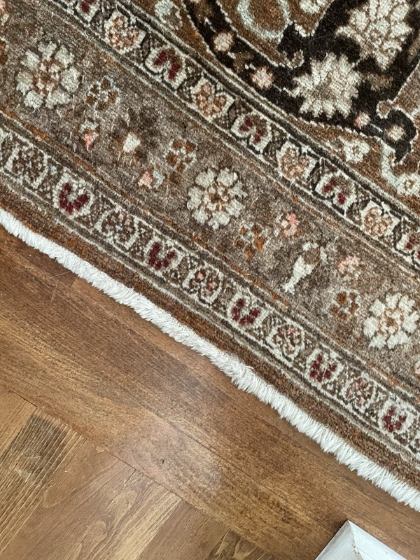 Fabulous Per'sian Ta'briz Antique Rug - Palace Size gallery