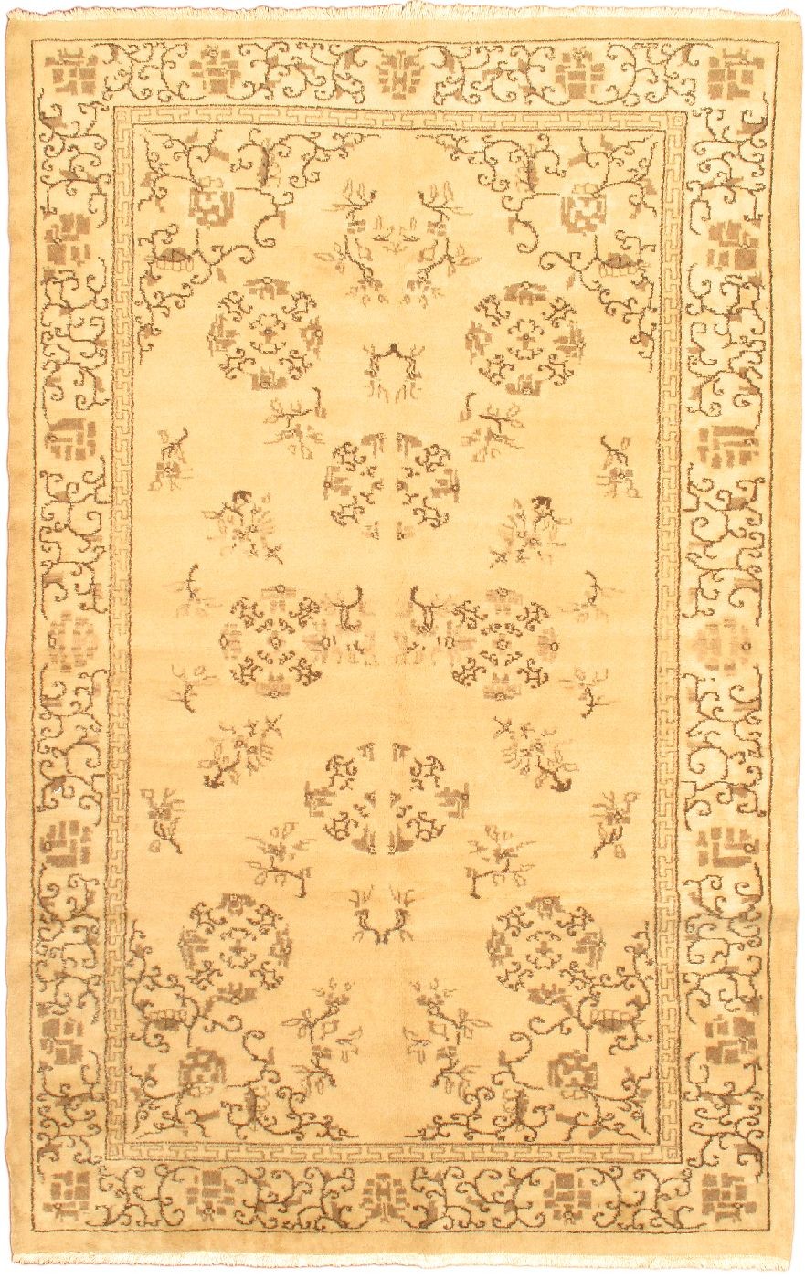 Vintage Traditional 5'8" x 9'2" Hand-Knotted Oriental Wool Area Rug gallery