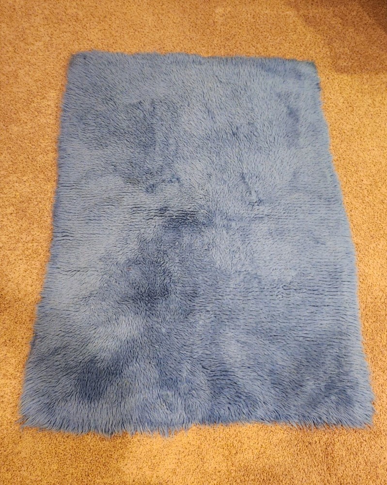 Genuine Greek Flokati hand woven wool rug, 4'x6' vintage, very good cond, w/ tag