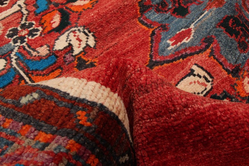 Vintage 6'10" x 9'7" Traditional Hand Knotted Vegetable Dye Wool Area Rug gallery