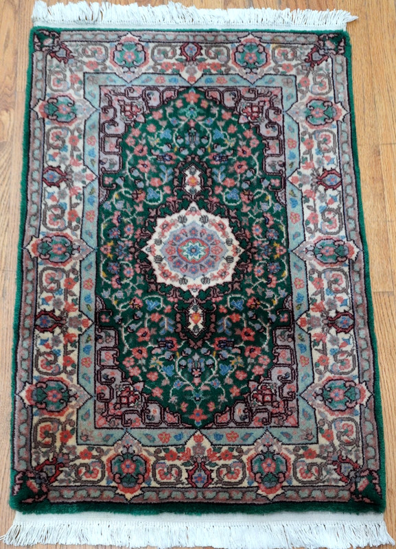 Gorgeous Kermann Hand Knotted Green Oriental Rug 2'1" x 4'3" gallery