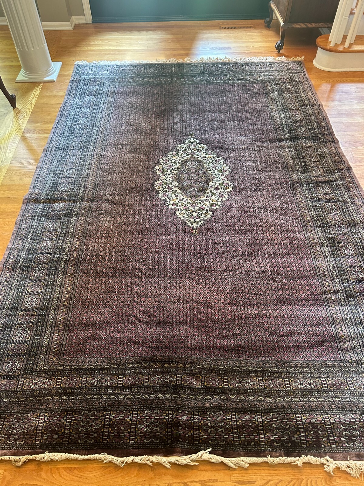 6' X 9' Vintage Fine Handmade Pakistan Wool Rug Excellent condition. gallery