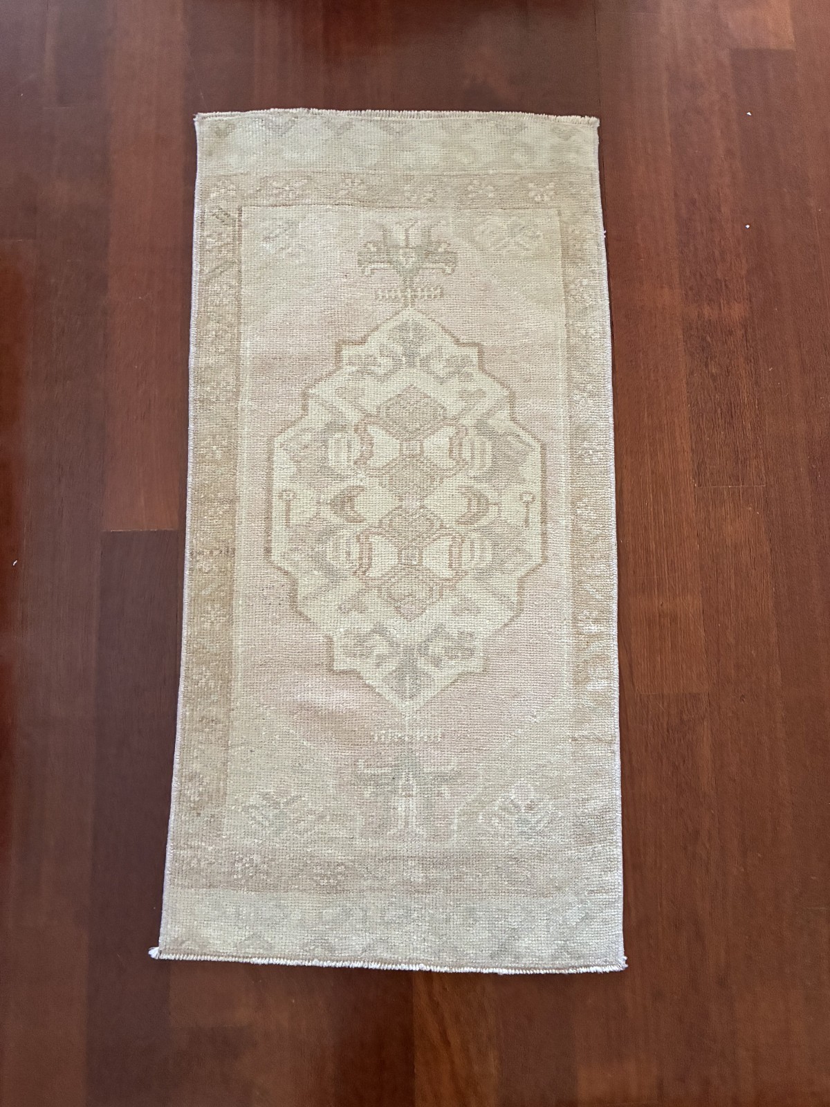 Powder Room Bedside Small Rug 2x3 Vintage Turkish Oushak Ivory Cream Wool Mat gallery