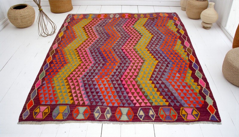 Vintage Turkish Rug Kilim – Handwoven Wool Rug Colorful Area Rug 5'7" x 6'1" gallery