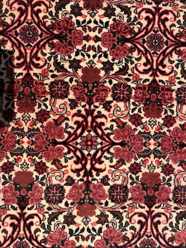 5’3”X 3’7” Attractive Semi-Antique Handmade PERSIANRUG Ivory Field gallery