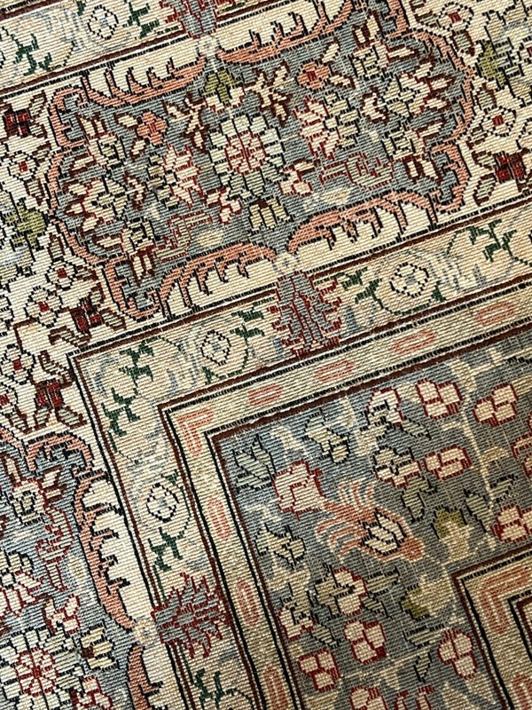 Vintage 100% Silk Turkish Design Rug Perfect Condition. 3x5 gallery