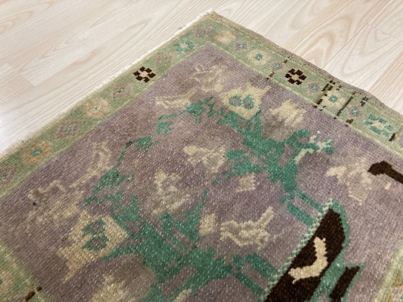 Purple rug, Vintage Turkish Rug, Square rug, Wool rug, Doormat rug, 1.4 x 1.5 ft gallery