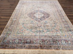 Silk Indian Kashmiri Rug 8×10, Fine 260 KPSI, Floral Medallion, Handmade