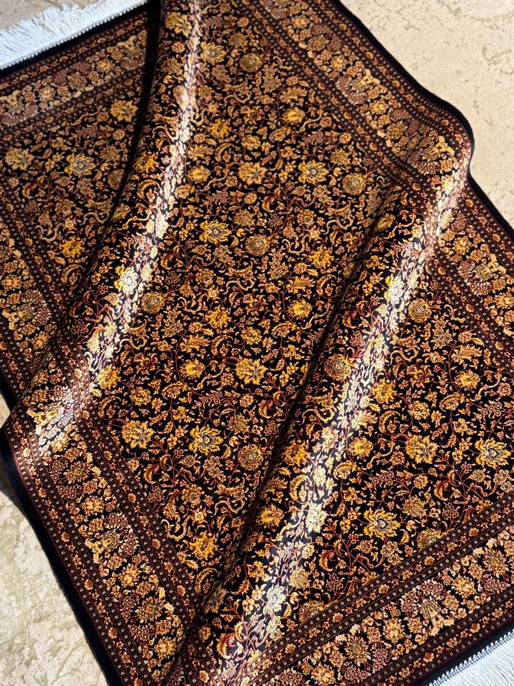 Silk Rug 3 x 5 Feet Soft Floral Pattern Antique Design Premium Quality 91 x 152