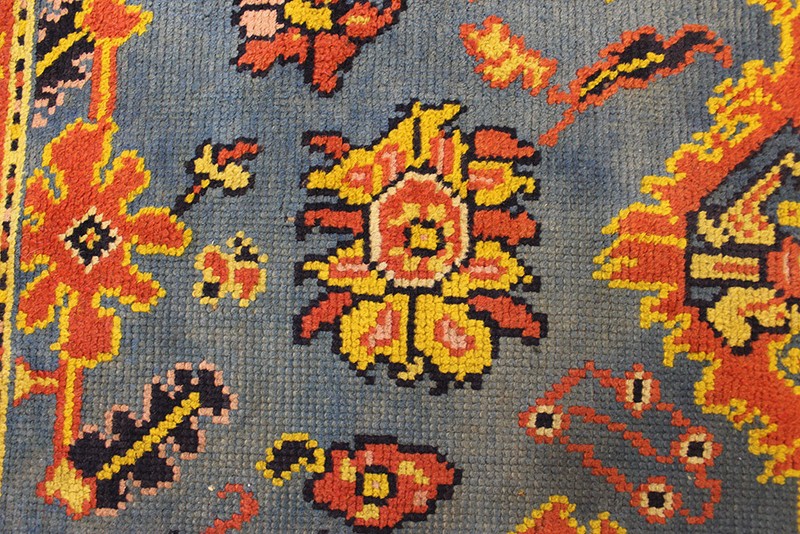 ANTIQUE HANDMADE TURKISH USHAK RUG OF LARGE SCALE FLORAL DESIGN gallery