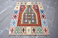 Vintage Turkish Rug 48” x 64” Anatolian Kayseri Prayer Rug Home Decor Wool Rug