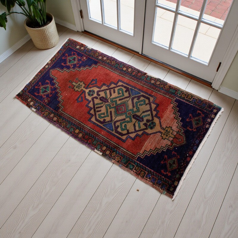 Vintage Turkish Rug Handmade Small Rug, Wool Doormat, Kitchen Rug, 21x42 inches gallery