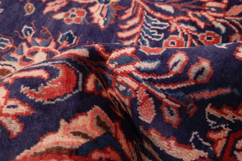 Vintage 3'6" x 7'1" Traditional Hand Knotted Vegetable Dye Wool Area Rug gallery