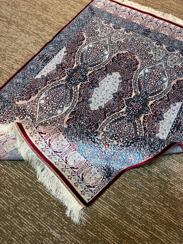 Silk Rug 3 x 5 Feet Vintage Floral Art Design Premium Quality 91 x 152 cm gallery