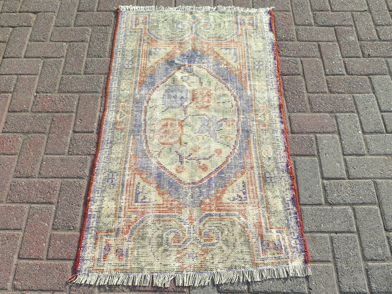 Vintage Turkish Carpet, Bedroom Rug, Distressed Rug Handmade Wool Carpet 31"x50" gallery