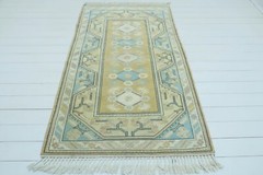 Honey Gold Medallion Vintage Turkish Carpet, Handmade Wool Floor Rug 47″x81″
