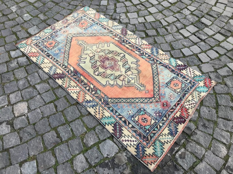 Bohemian Area Rug Handmade Wool Rug Turkish Vintage Traditional Rug 2,9 x 5,2 ft gallery