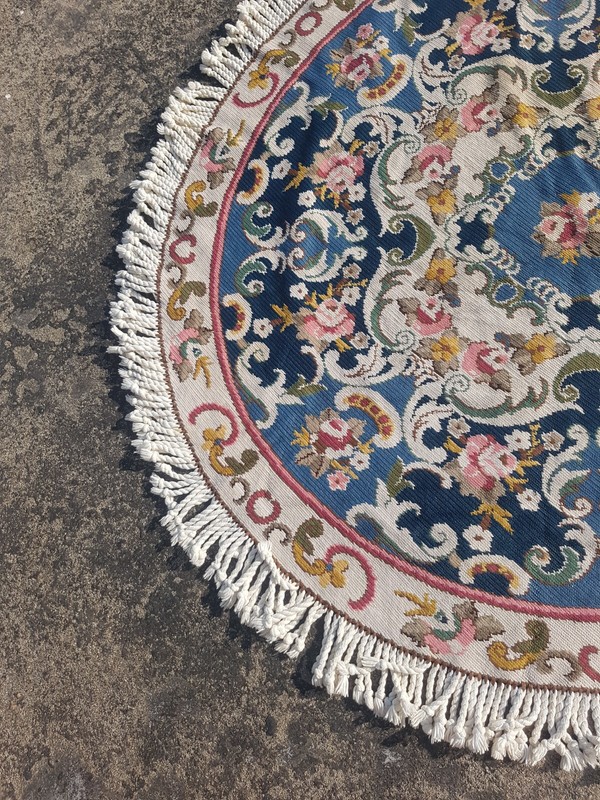 Vintage Traditional Oriental Circle Multicolor Kilim Rug Carpet 131x131 cm gallery