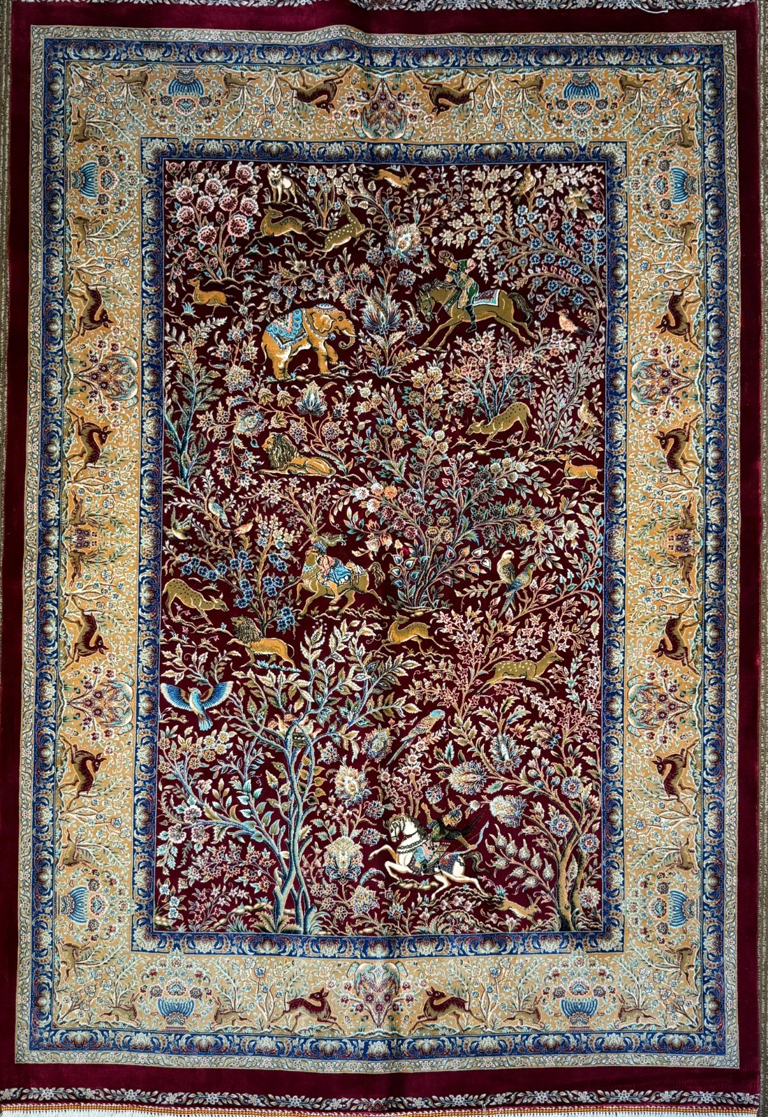 3 x 5 Feet Hunting Pattern Silk Rug, Animal Pictorial, Red Vintage Design gallery