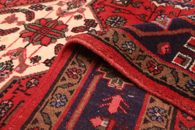 Vintage 3'3" x 5'1" Traditional Hand Knotted Vegetable Dye Wool Area Rug gallery
