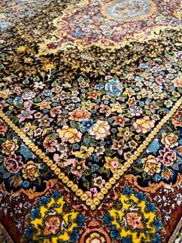Luxury Silk & Cotton Rug 2.5 X 4 Ft Imperial Garden Medallion Floral 💐 gallery