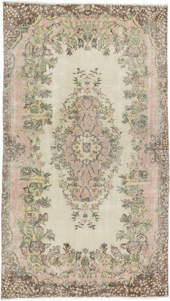 Vintage Hand-Knotted Area Rug 5'3" x 9'2" Traditional Oriental Wool Carpet