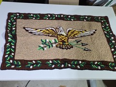 Vintage Handmade Hook Rug Eagle Design 34.5″ X 21″