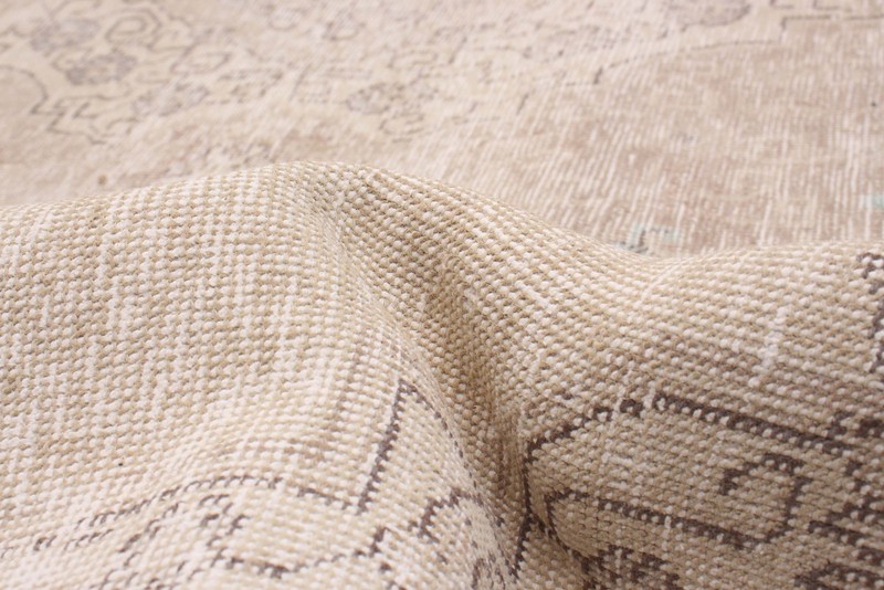Vintage 8'0" x 11'5" Traditional Hand Knotted Vegetable Dye Wool Area Rug gallery