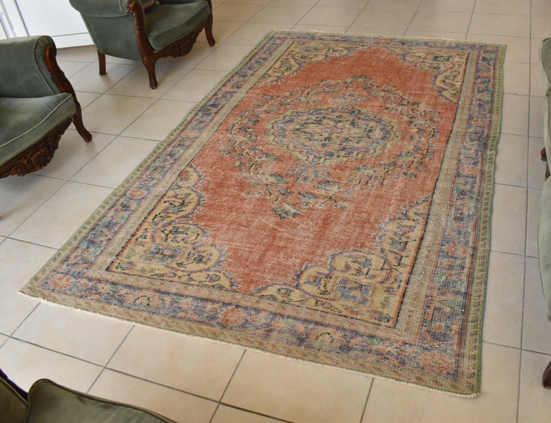 Handmade Area Rug 8.6 x 5.5 ft Distressed Anatolian Vintage Medallion Rug C45 gallery