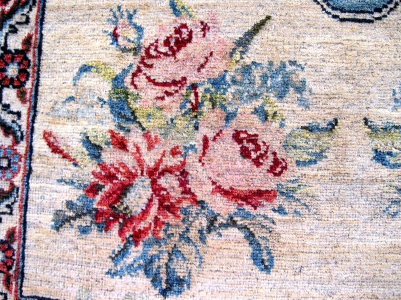 1900 ANTIQUE SMALL RUG WITH GREAT COLORS EXCEPTIONAL ROSES GOOD PILE gallery