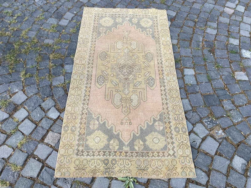 Area rug, Turkish rug, Vintage rug, Handmade rug, Wool rug Carpet | 3,1 x 5,9 ft gallery