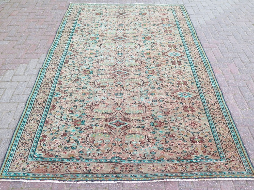 Turkish Rug, Modern Rug, Area Rugs, Vintage Rug, Distressed Wool Carpet 77"x117"