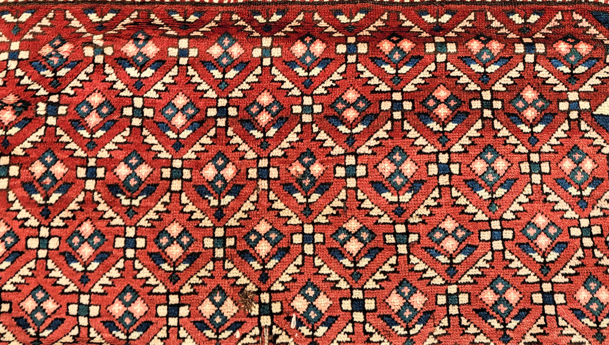 Armenian MEMORIAL Rug Dated 1916 Inscribed KARABAGH All Wool Thousand Crosses gallery