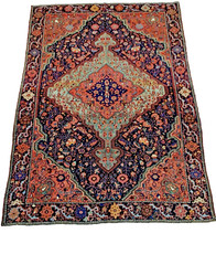 ANTIQUE MALAYER Circa : 1897 Size : 4′ 7″ x 6′ 4″