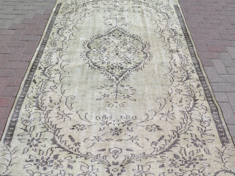 Vintage Turkish Area Rugs, Floor Carpet, Distressed Modern Wool Carpet 61"X105" gallery