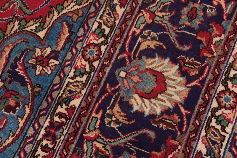 Elegant 9'7" x 12'9" Hand-Knotted Wool Area Rug - Red Field & Blue Medallion gallery