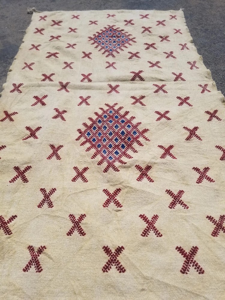 Vintage Traditional Handmade Moroccan Wool Beige Kilim 4.10x2.10ft