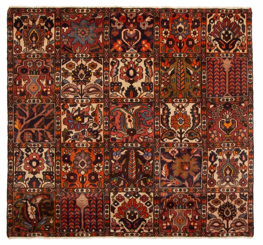 Vintage 5'2" x 4'9" Traditional Hand Knotted Vegetable Dye Wool Area Rug