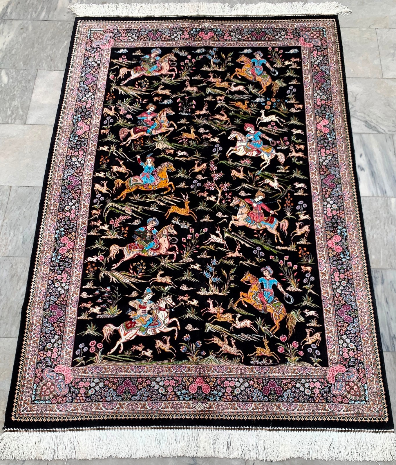 New Pictorial Rug Hi Qaulity Power Loomed Hunting Design Silk Carpet 4x6 ft gallery