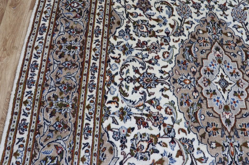 Fine Oriental Rug 288x196cm Hand Knotted Wool Carpet Cream Medallion gallery